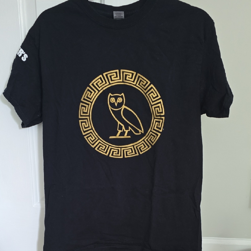Black and Gold Graphic T-Shirt